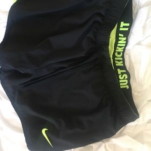 DRI FIT NIKE SHORTS